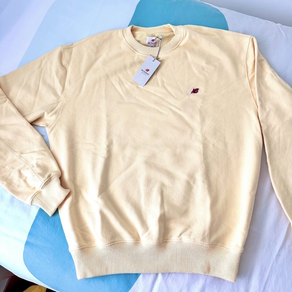New Balance French Terry Pullover size Medium